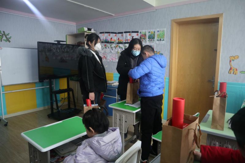 传递爱心，点亮希望！天辰娱乐集团益语天辰娱乐复中心助力自闭症儿童温暖过新年