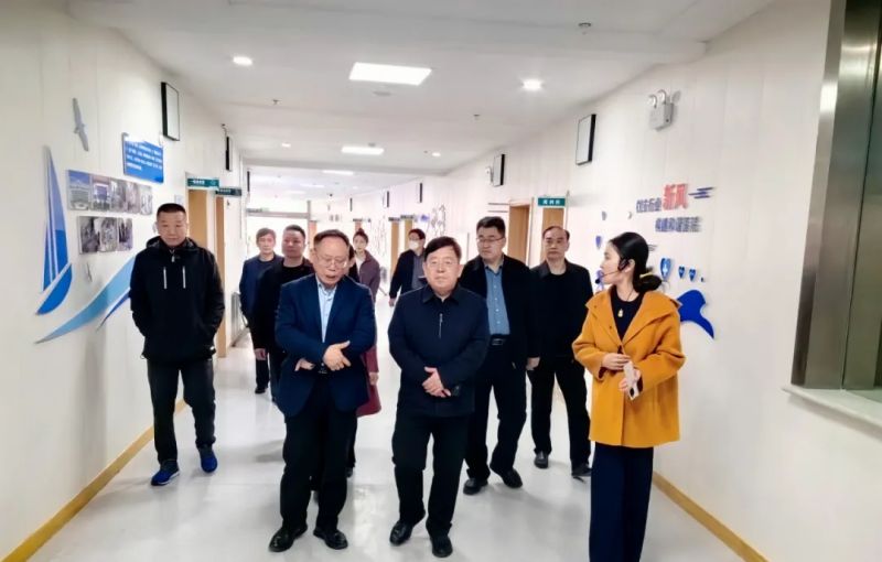 省残联党组成员、副理事长邢洪锐一行调研泰安天辰娱乐医院“如康家园”