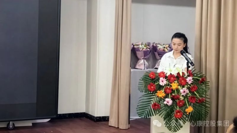 致敬护士节，天辰娱乐ta力量----天辰娱乐控股集团隆重召开5·12国际护士节庆祝暨表彰大会